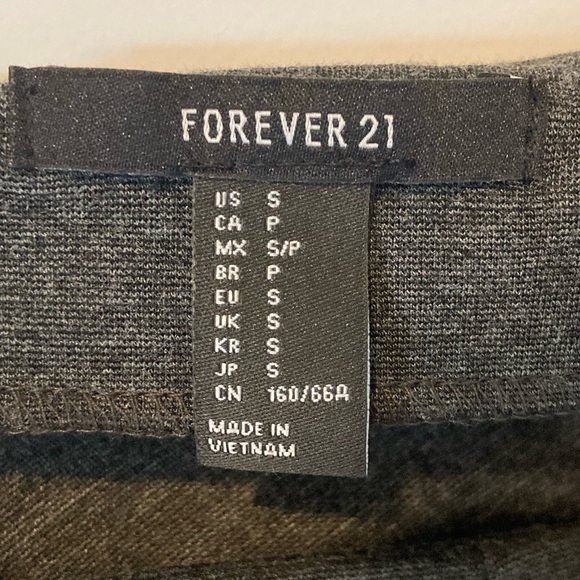 Forever 21 Pencil Skirt-Gray - Picture 3 of 3